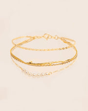 Bracelet with branch element, chains and pearls string