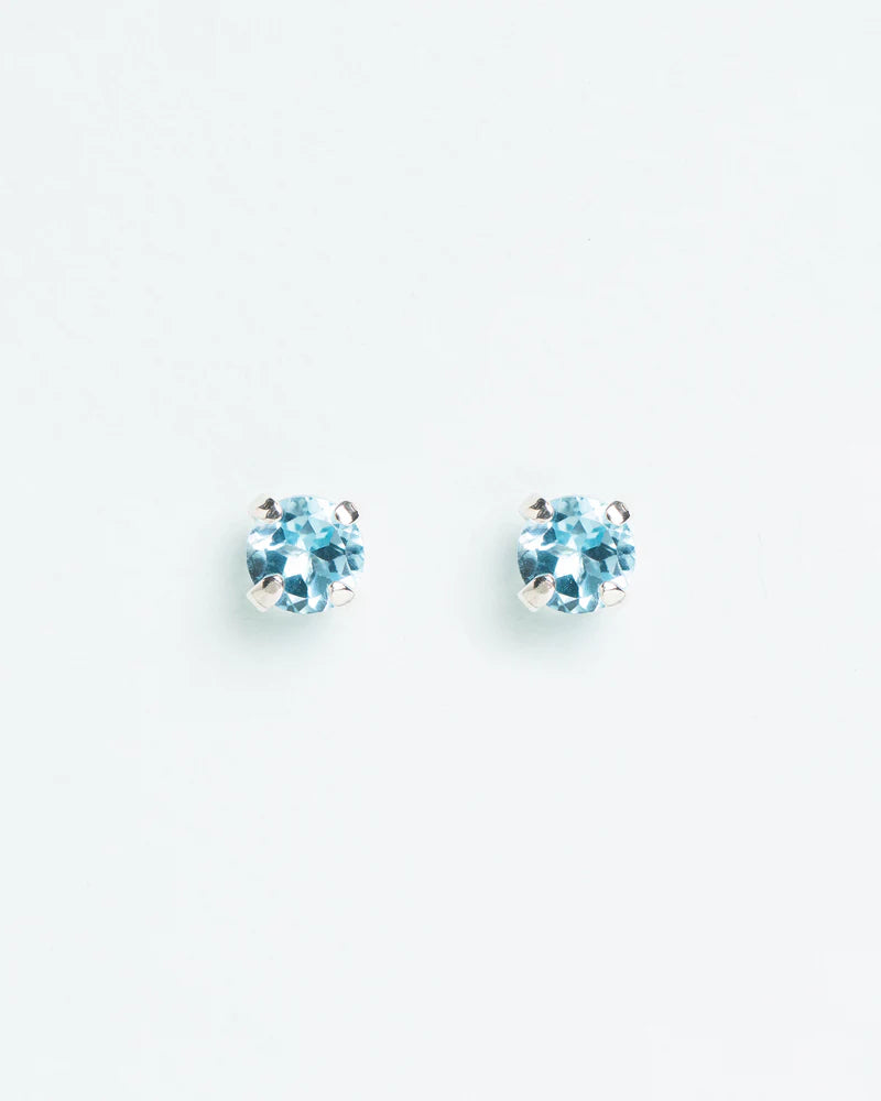 Stud earrings with aquamarine crystal