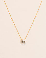 Necklace with white diamond rosette in 18 ct. gold