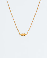 Lip necklace