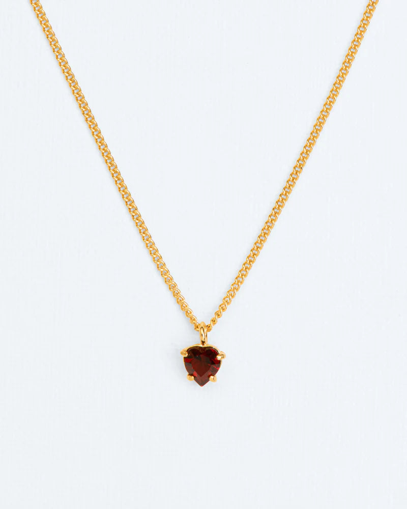 Necklace with heart-shaped garnet
