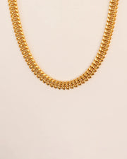 Short chain link necklace