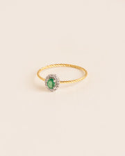 Ring with emerald and diamond rosette in 18 ct. gold