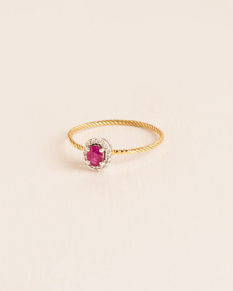 Ring with ruby and diamond rosette in 18 ct. gold