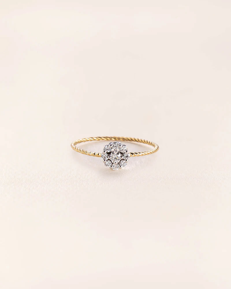 Ring with diamond rosette in 18 ct. gold