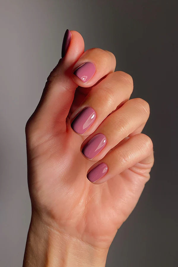 Jus De Prune 44 Nail polish