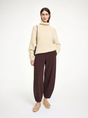 Carlien high-waist trousers Coffee Brown