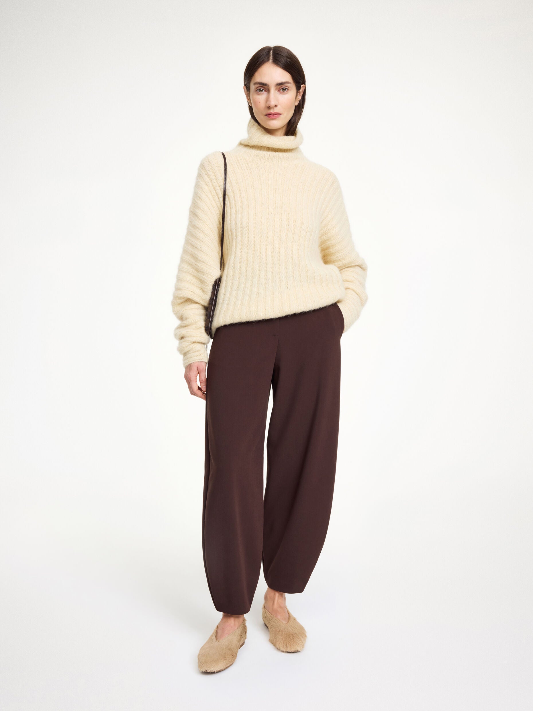Carlien high-waist trousers Coffee Brown