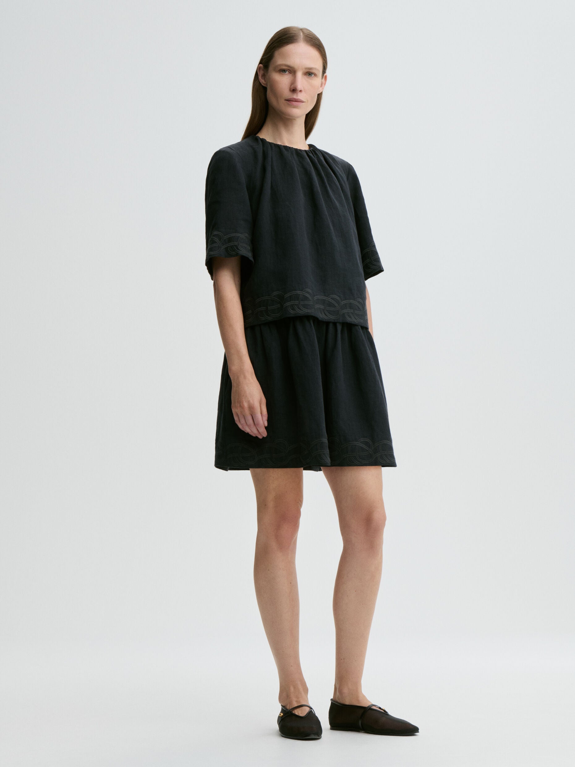 Jania linen mini dress Black