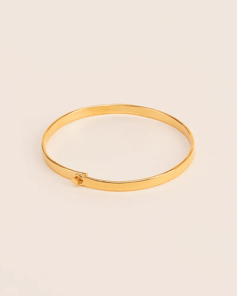Hammered bracelet