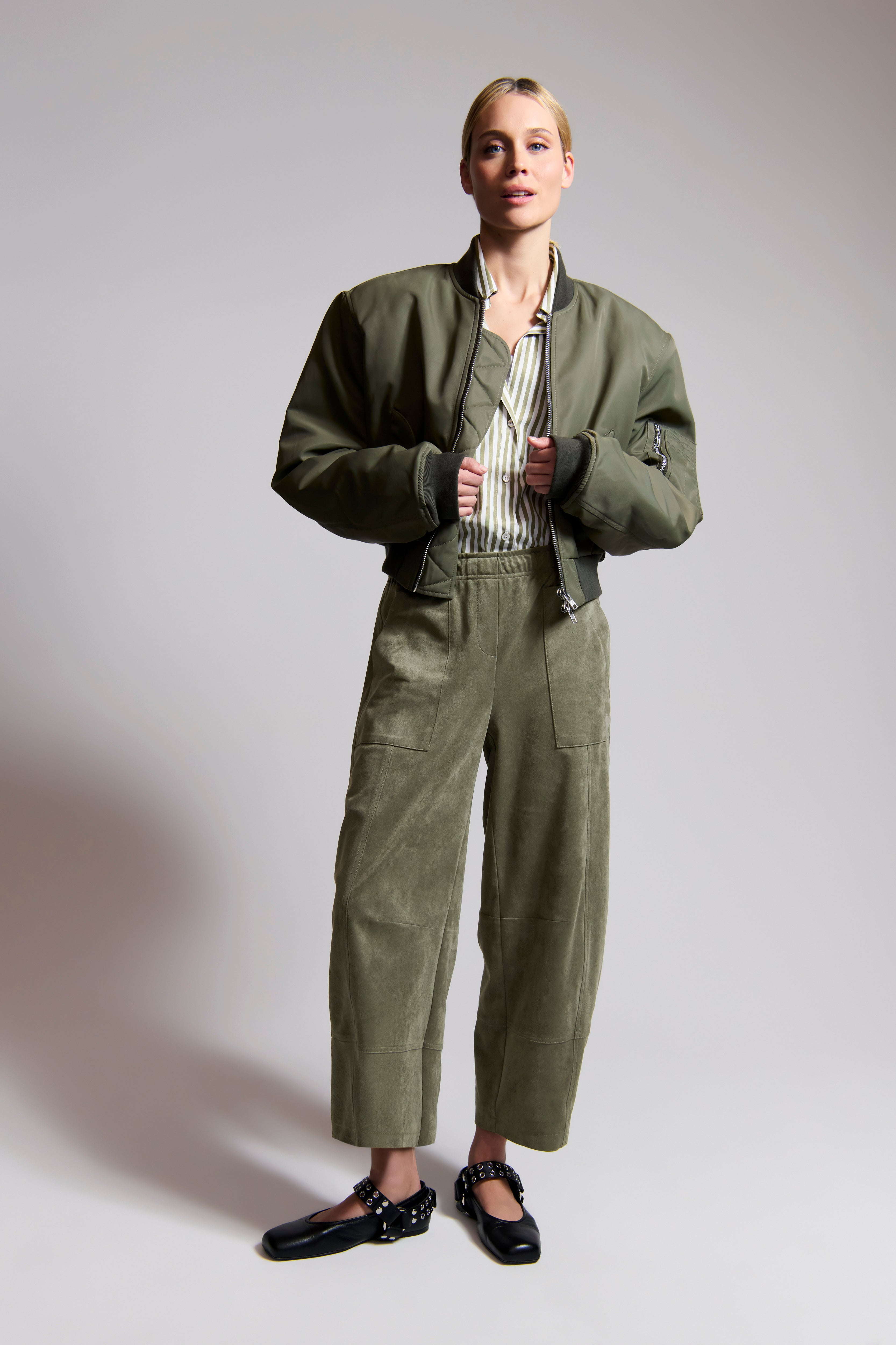 Ophelia trousers Artichoke green