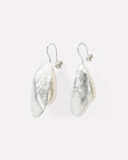 Hook earrings with cotton pearl drop and mussel
