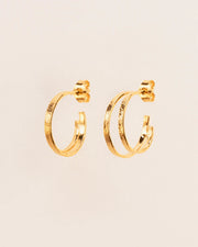 Hoop earrings with doubled hammered hoop