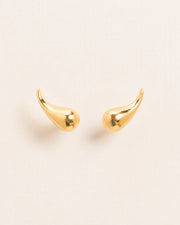 Droplet stud earrings
