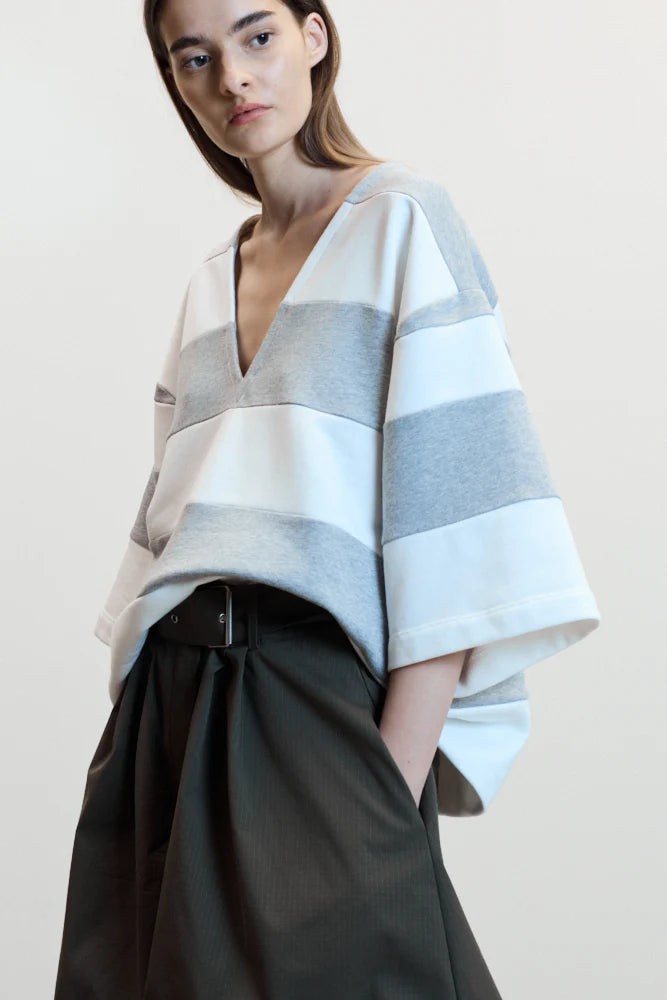 Louise Sweater Grey White