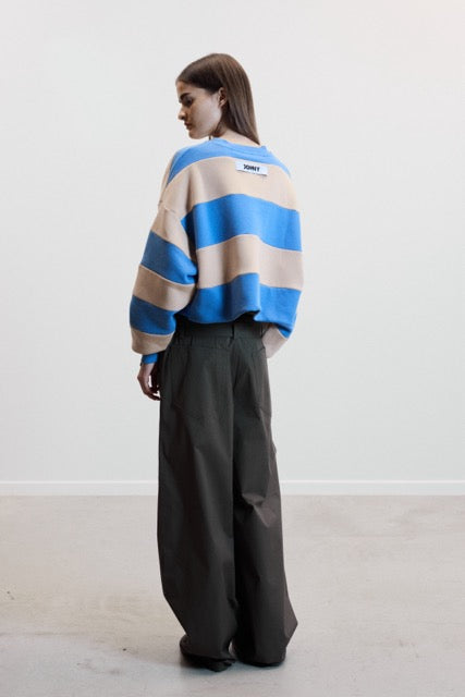 Louise Sweater Light Blue Camel