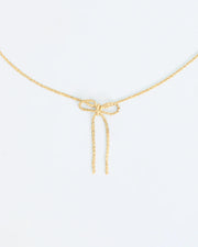 Textured necklace with small bow