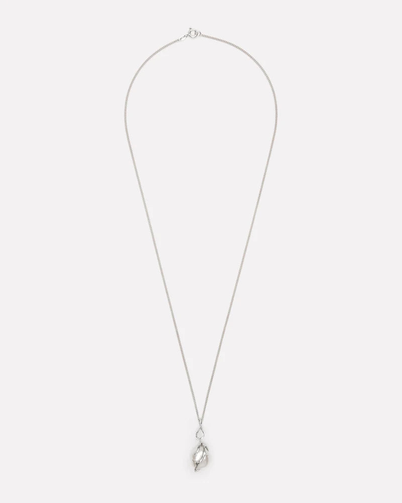 Long necklace with thorned pendant and freshwater pearl