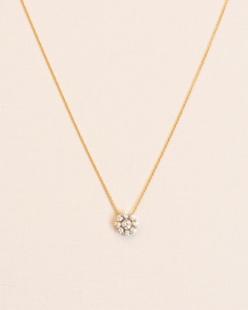Necklace with white diamond rosette in 18 ct. gold