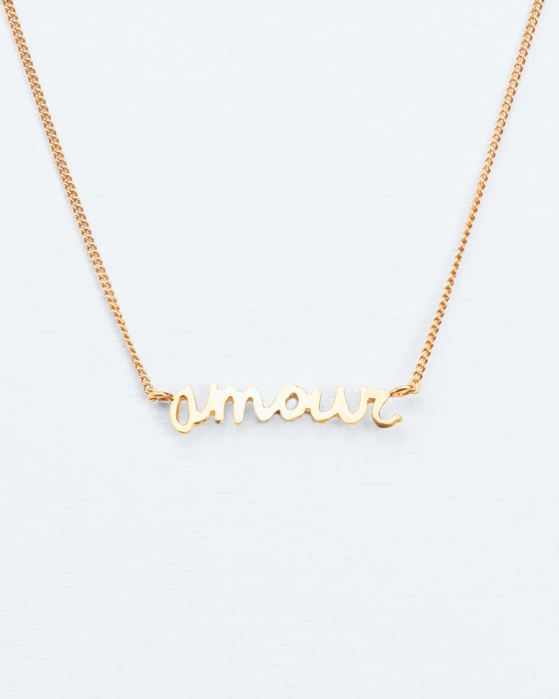 Amour necklace