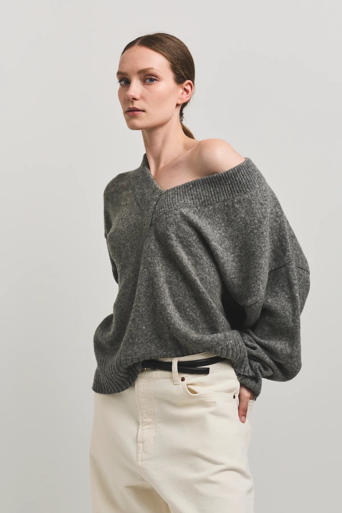 Alana Pull Grey