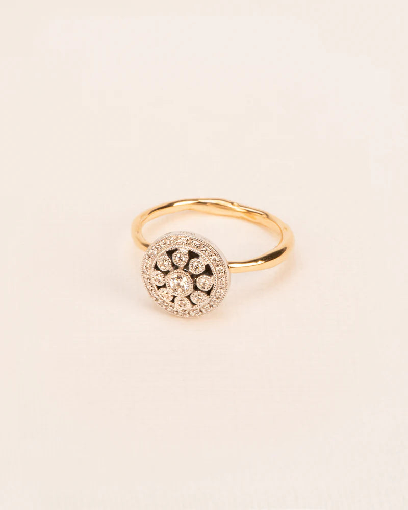 Rosas ring in 18 ct. gold
