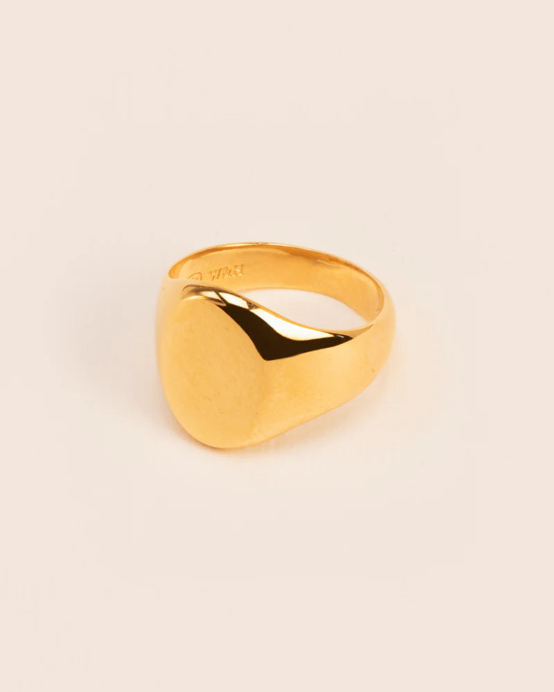 Signet ring