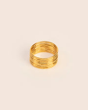 Seven stackable rings