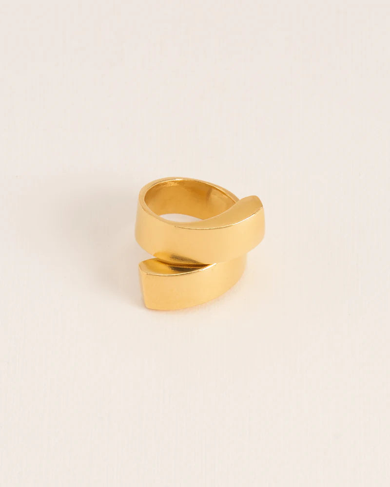 Chunky folded ring