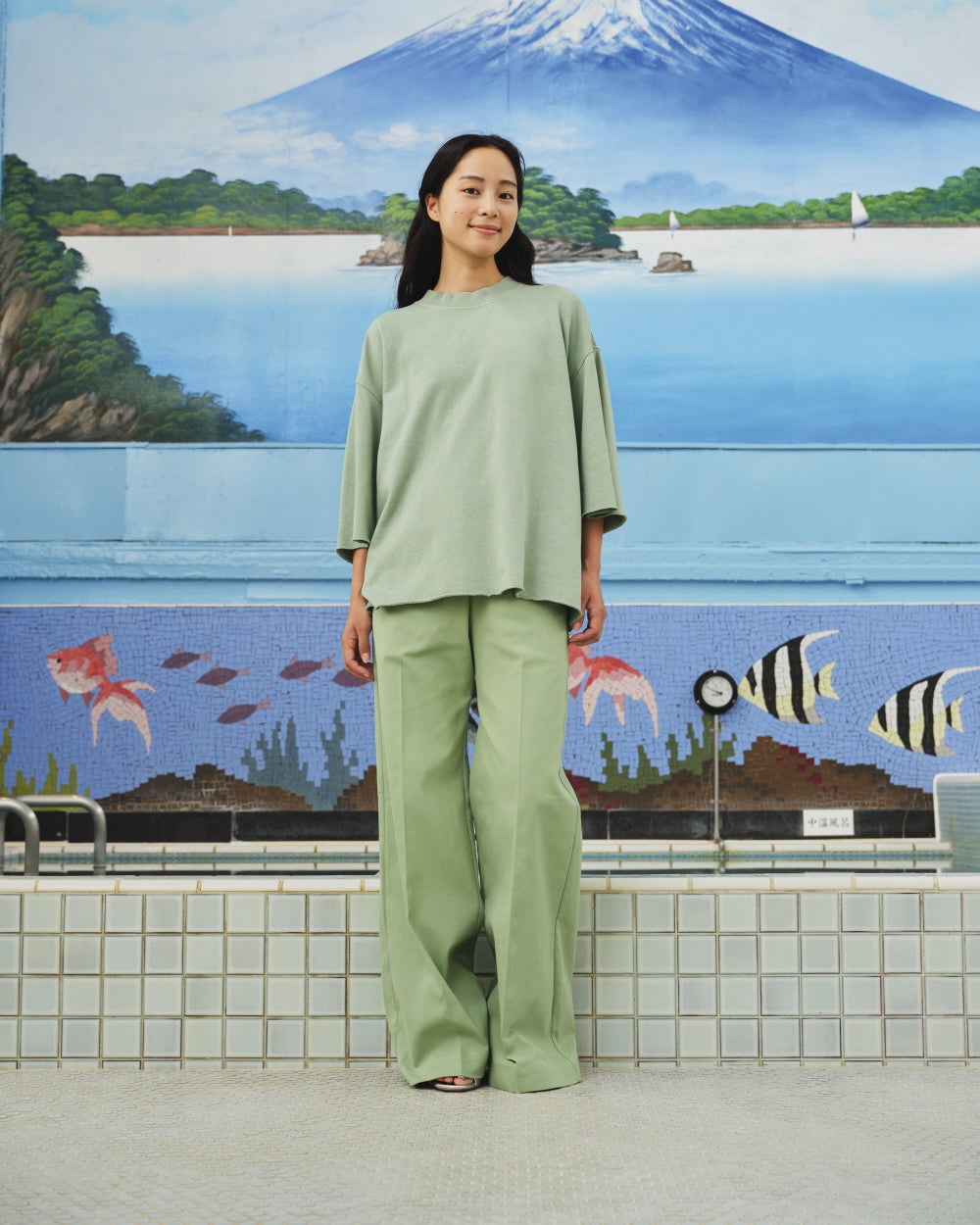 Tony sweater tee Sage Green