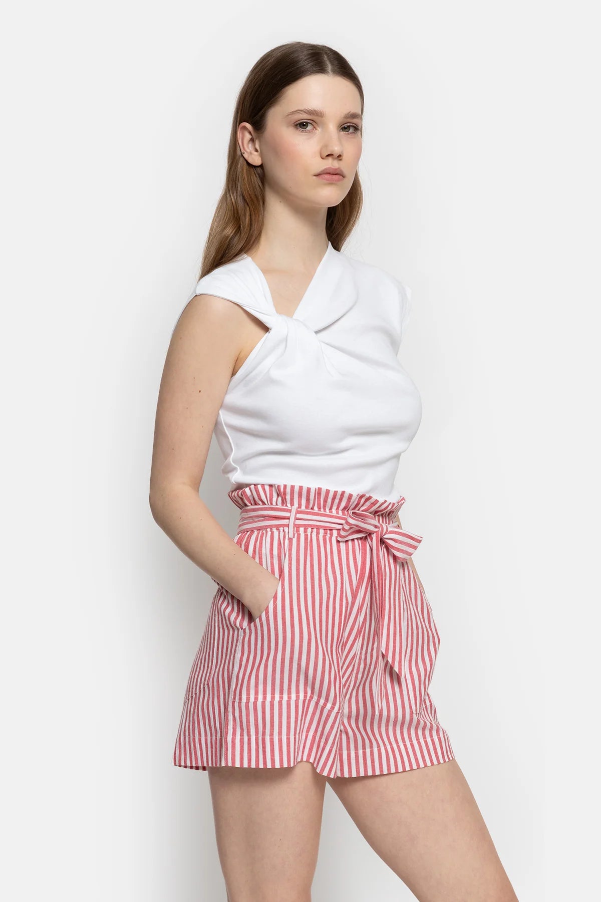 Lilla Shorts | Red & White striped