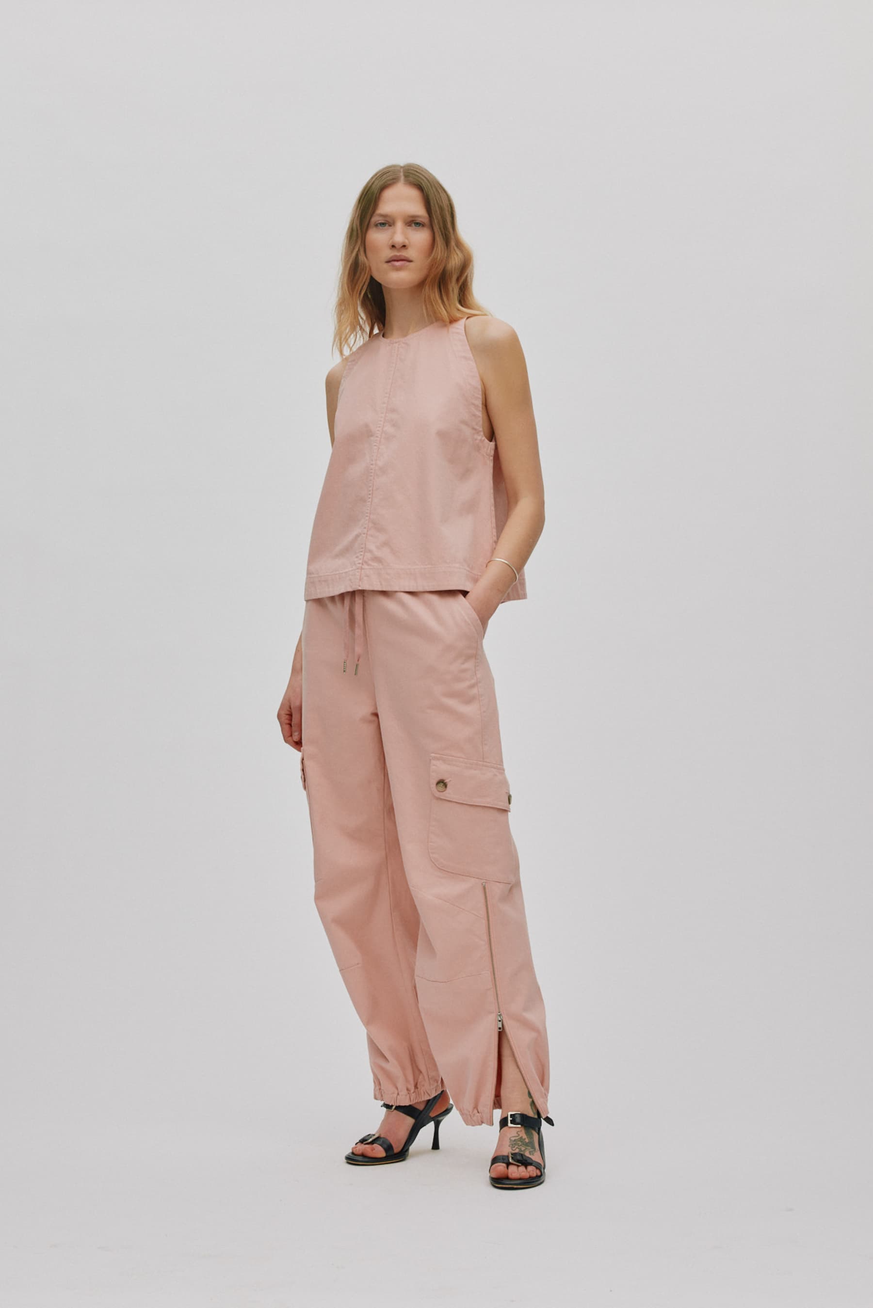 Justa cargo Pants wit zip Soft Rose