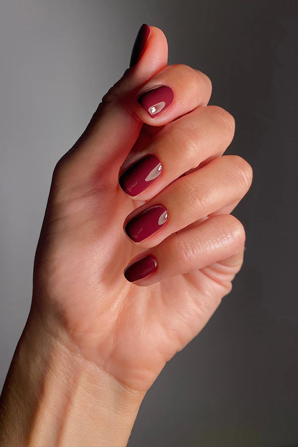 Bordeaux velours 48 Nail polish